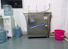 普耐光電：喝開水選用圣藍(lán)工廠不銹鋼開水機(jī)