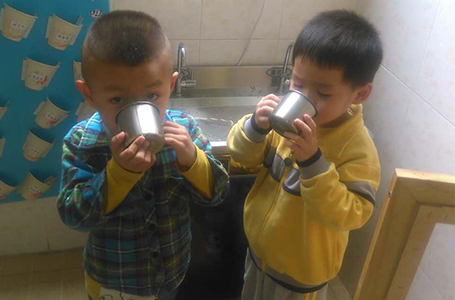 校園刷卡直飲機(jī)有什么特點(diǎn)